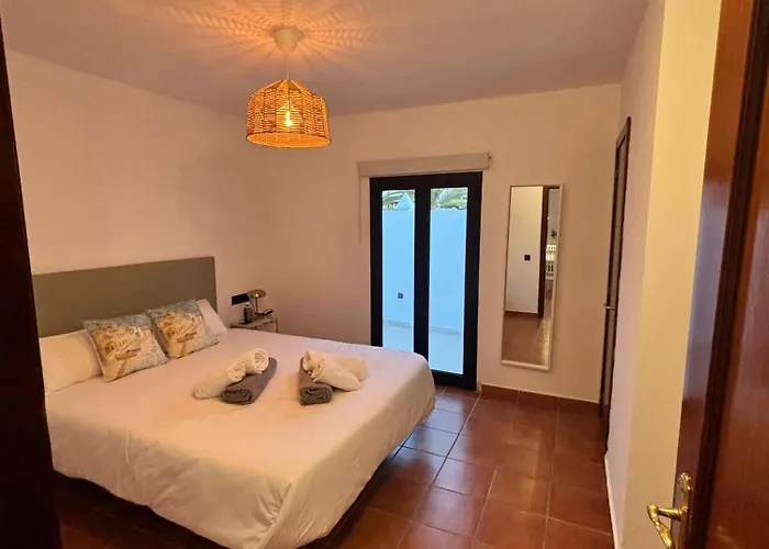 Διαμέρισμα Las Magnolias- Villa With Private Pool & Bbq Κοραλέχο