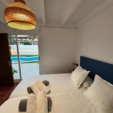 Magnolias -villa Adosada Con Piscina Privada. Apartamento *