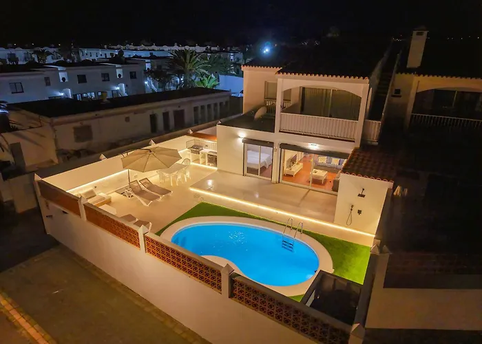 Las Magnolias- Villa With Private Pool & Bbq * Corralejo